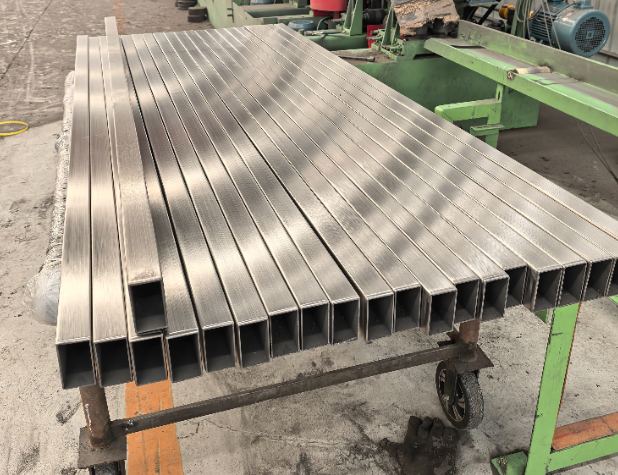 巫山方管 矩形管 无缝方管生产厂家